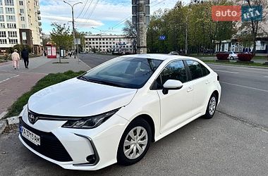 Седан Toyota Corolla 2020 в Киеве