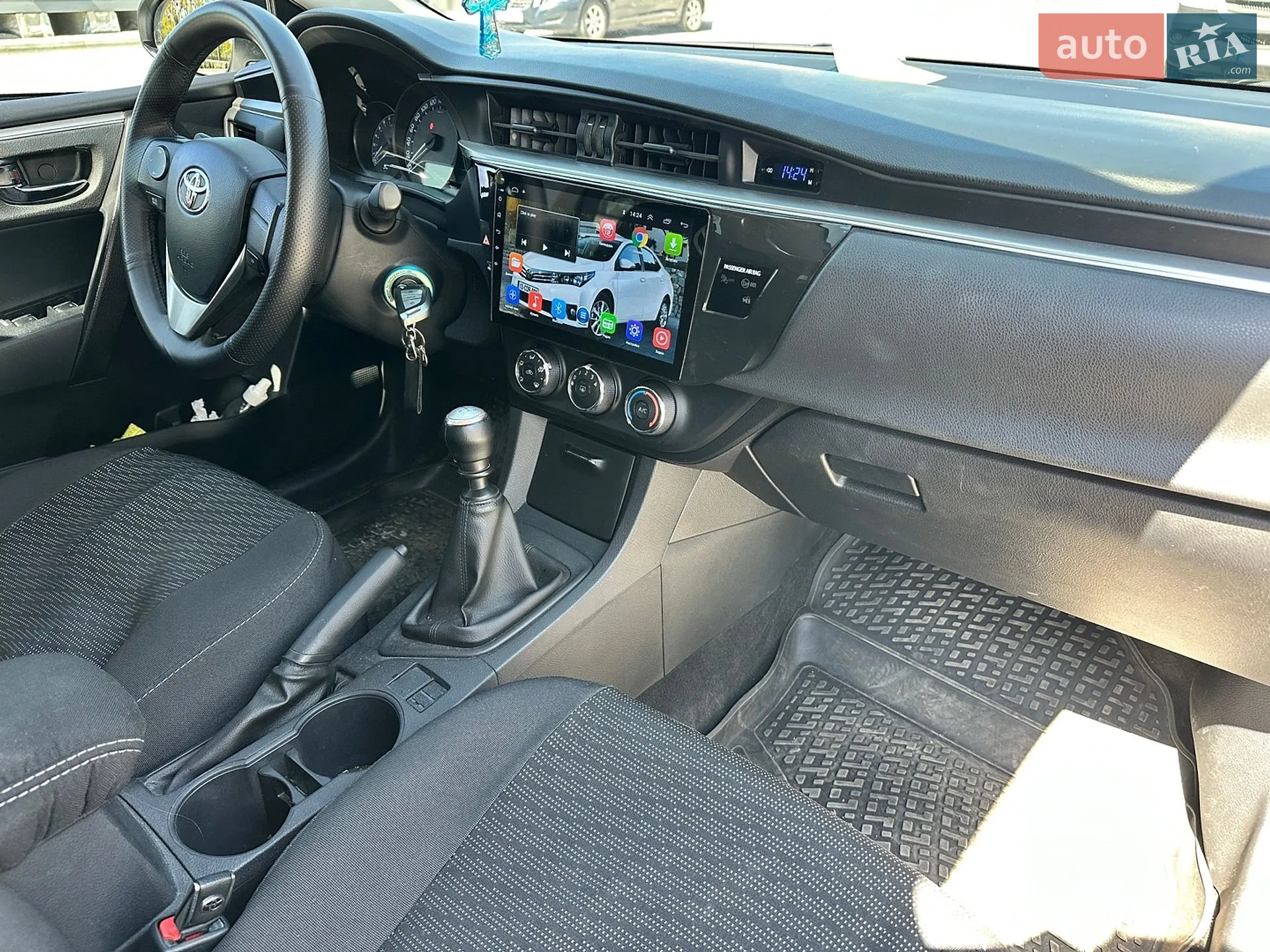 2015 Toyota Corolla - мініатюра 9