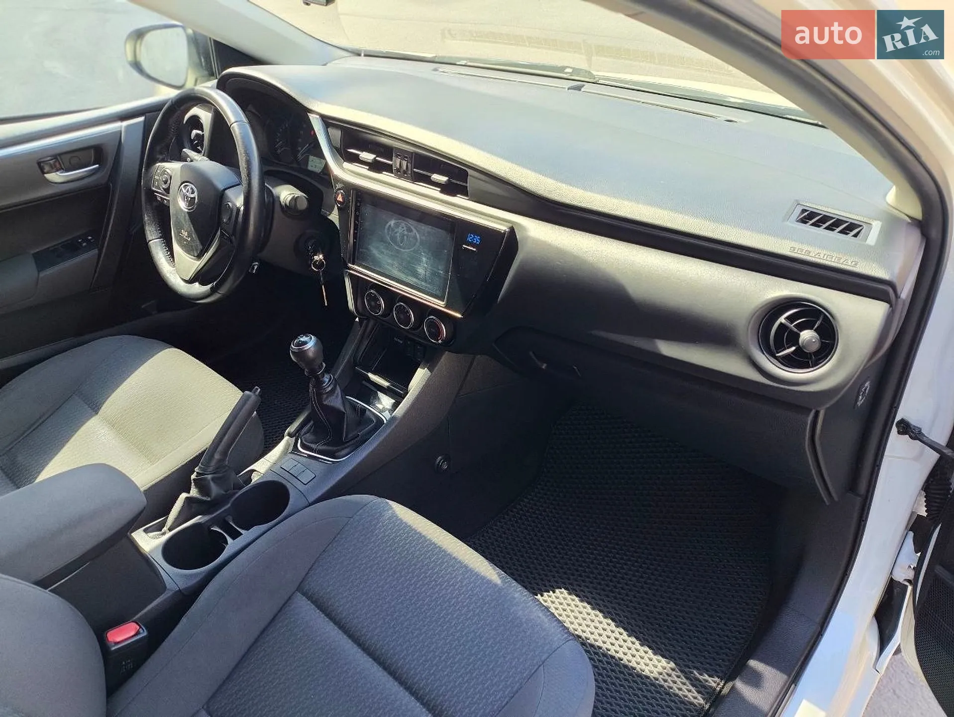 2016 Toyota Corolla - мініатюра 15