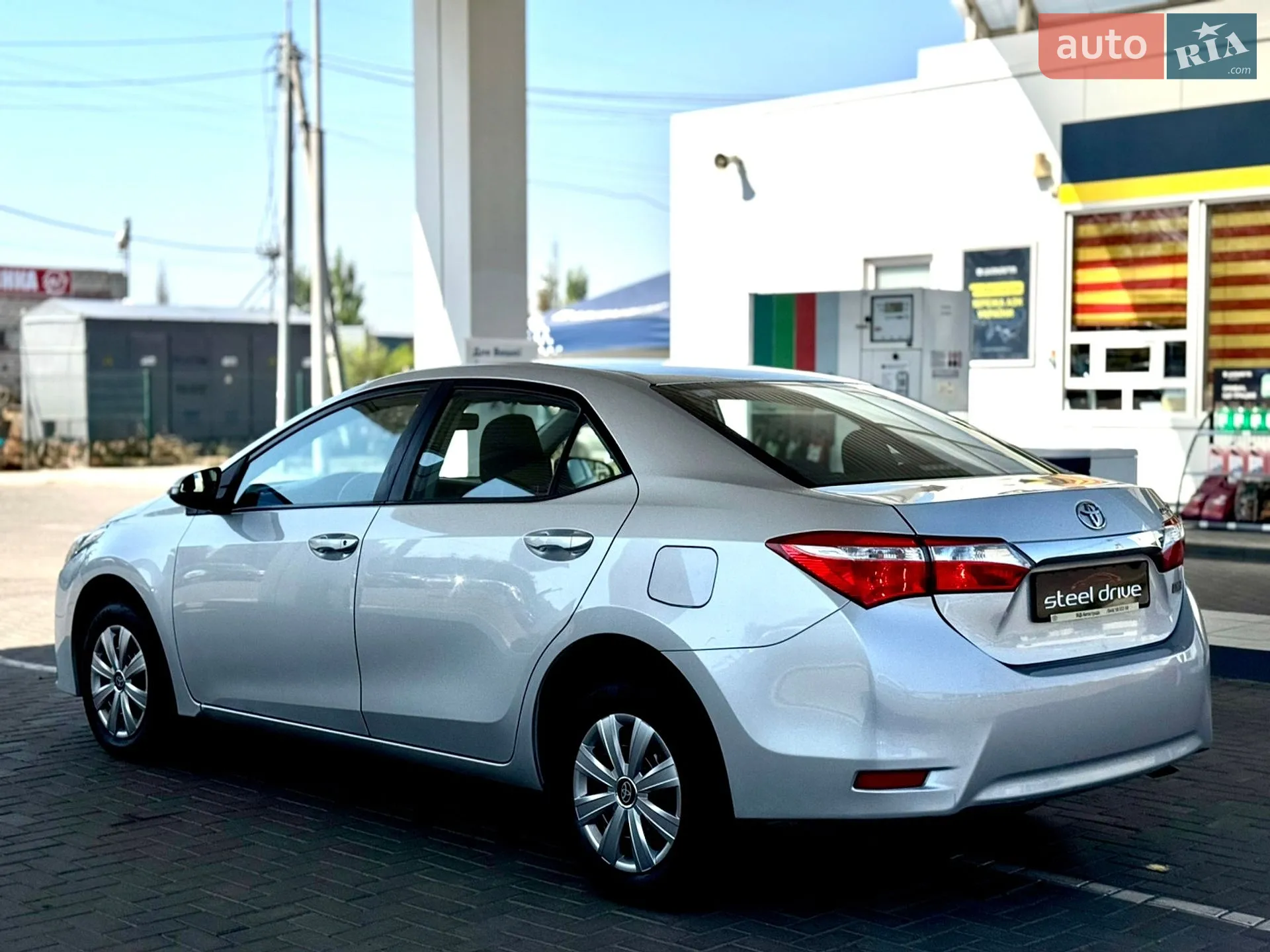 2016 Toyota Corolla - мініатюра 6