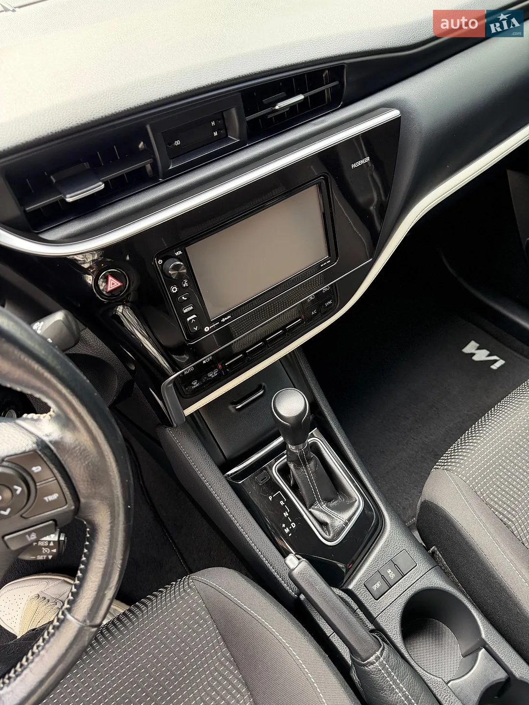 2017 Toyota Corolla - мініатюра 3