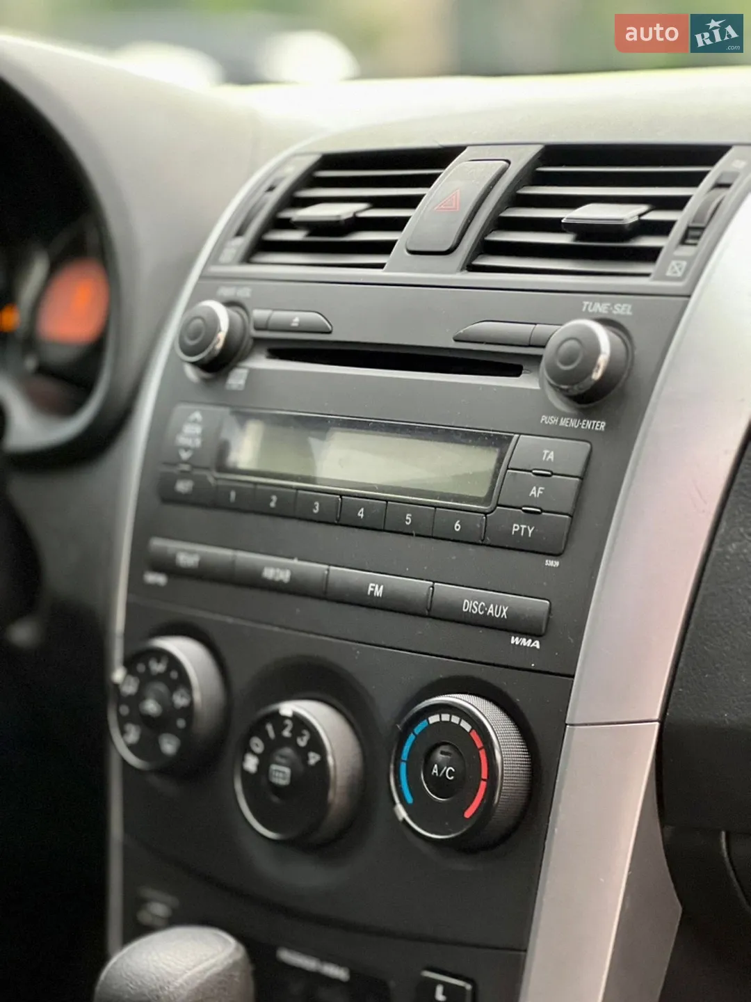 2011 Toyota Corolla - мініатюра 22