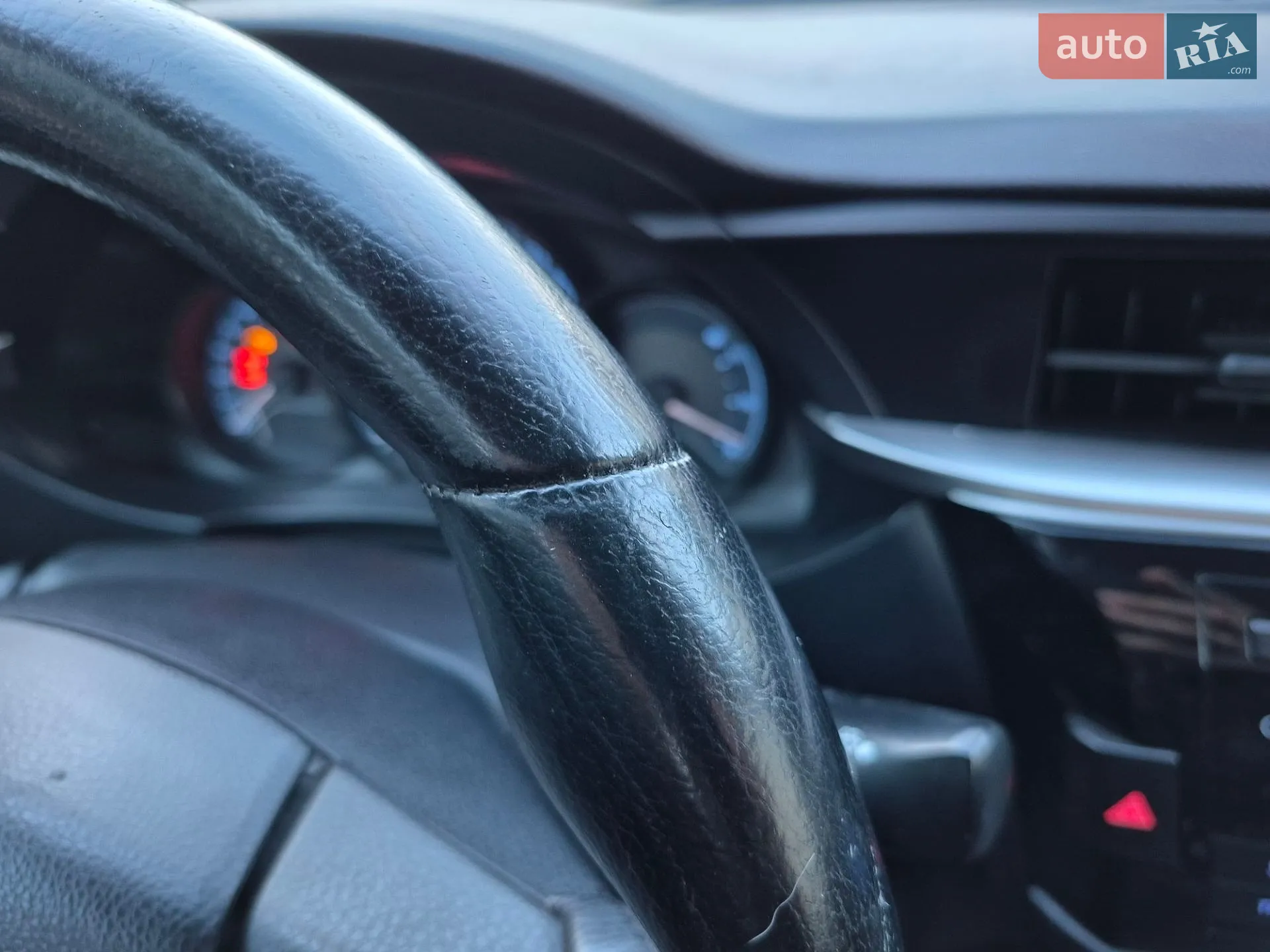 2013 Toyota Corolla - мініатюра 36