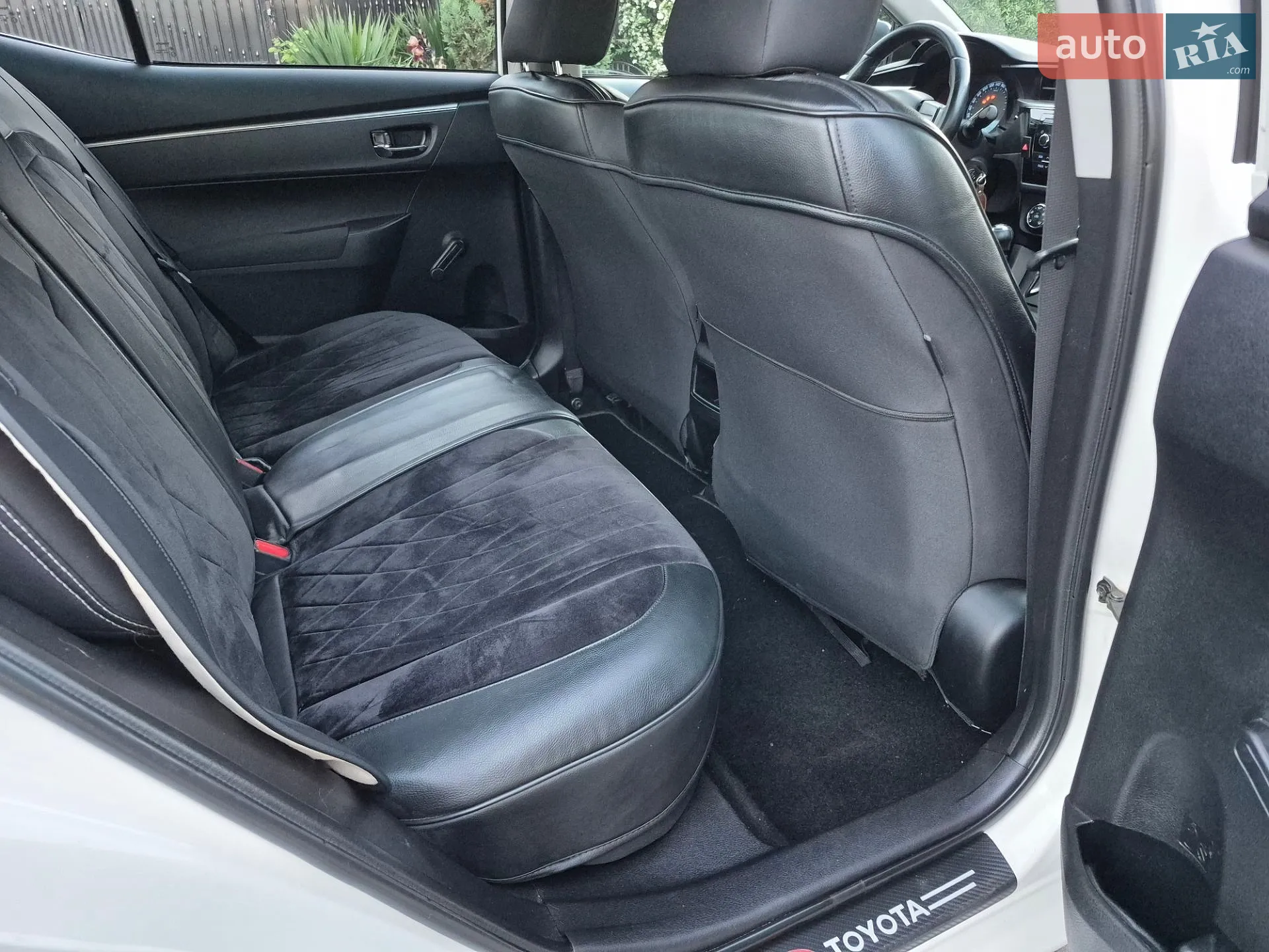 2013 Toyota Corolla - мініатюра 44