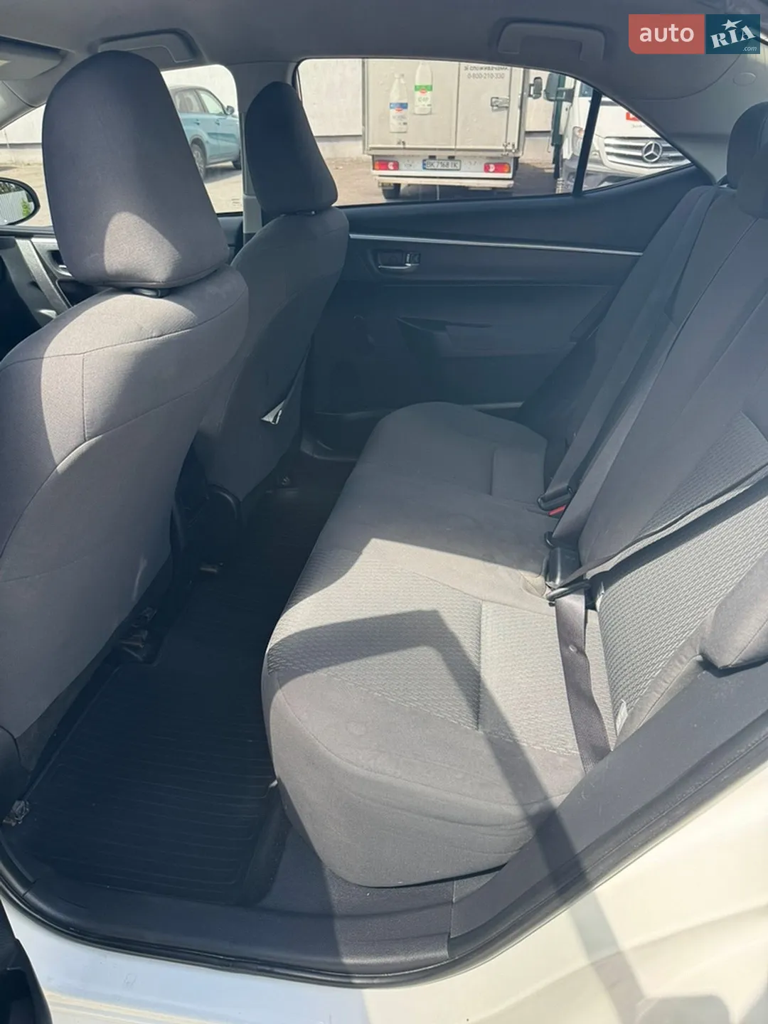 2018 Toyota Corolla - мініатюра 8
