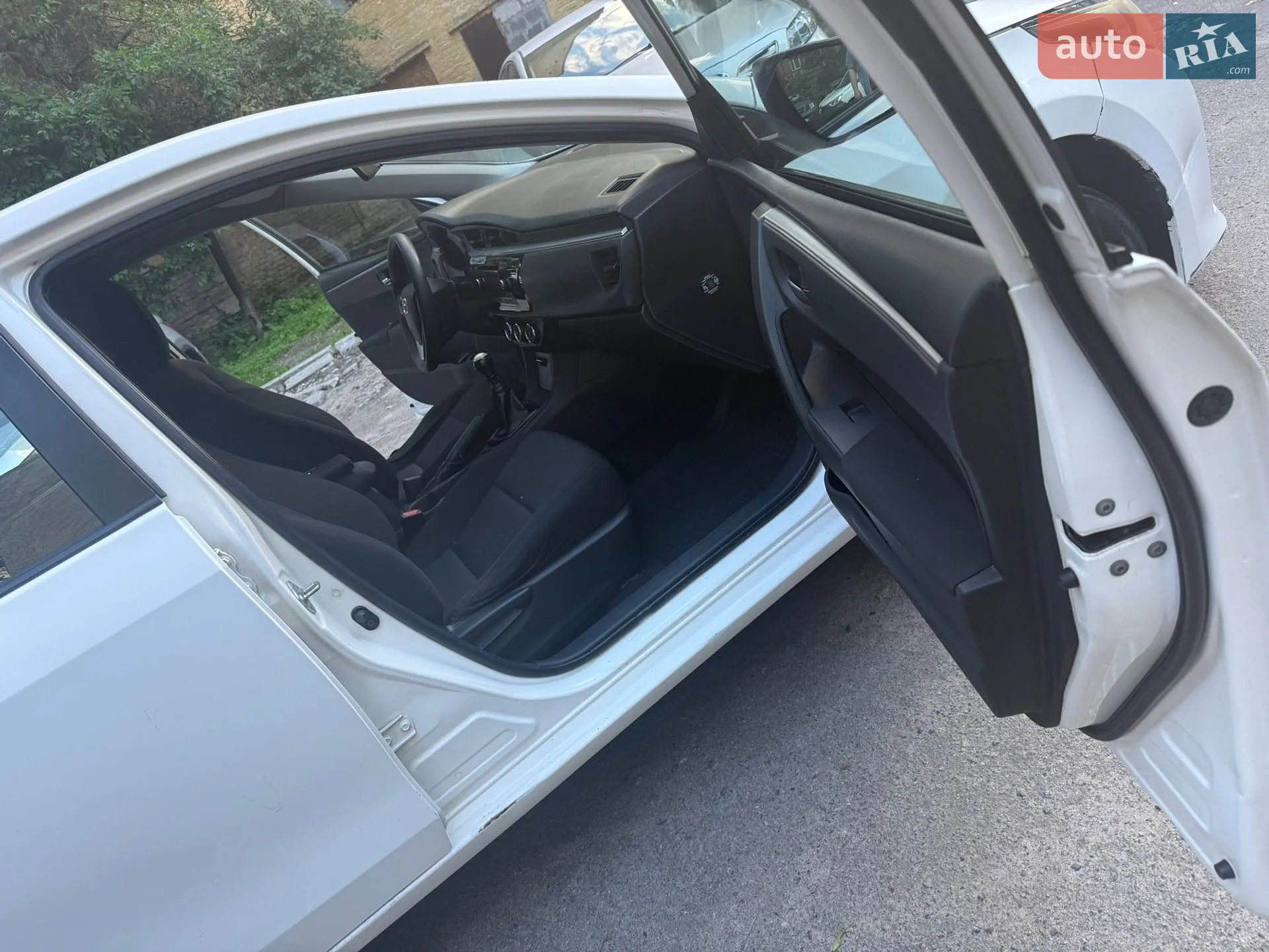 2015 Toyota Corolla - мініатюра 11