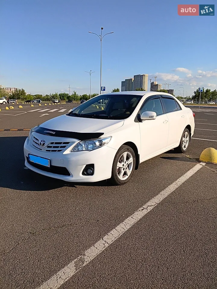 2011 Toyota Corolla - мініатюра 16