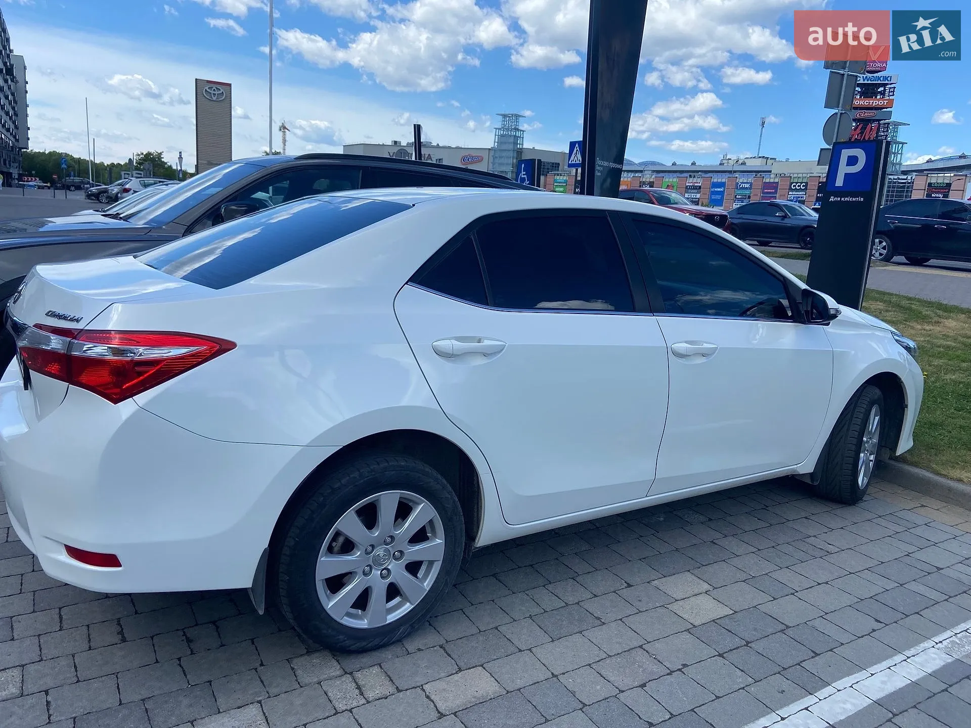 2015 Toyota Corolla - мініатюра 19