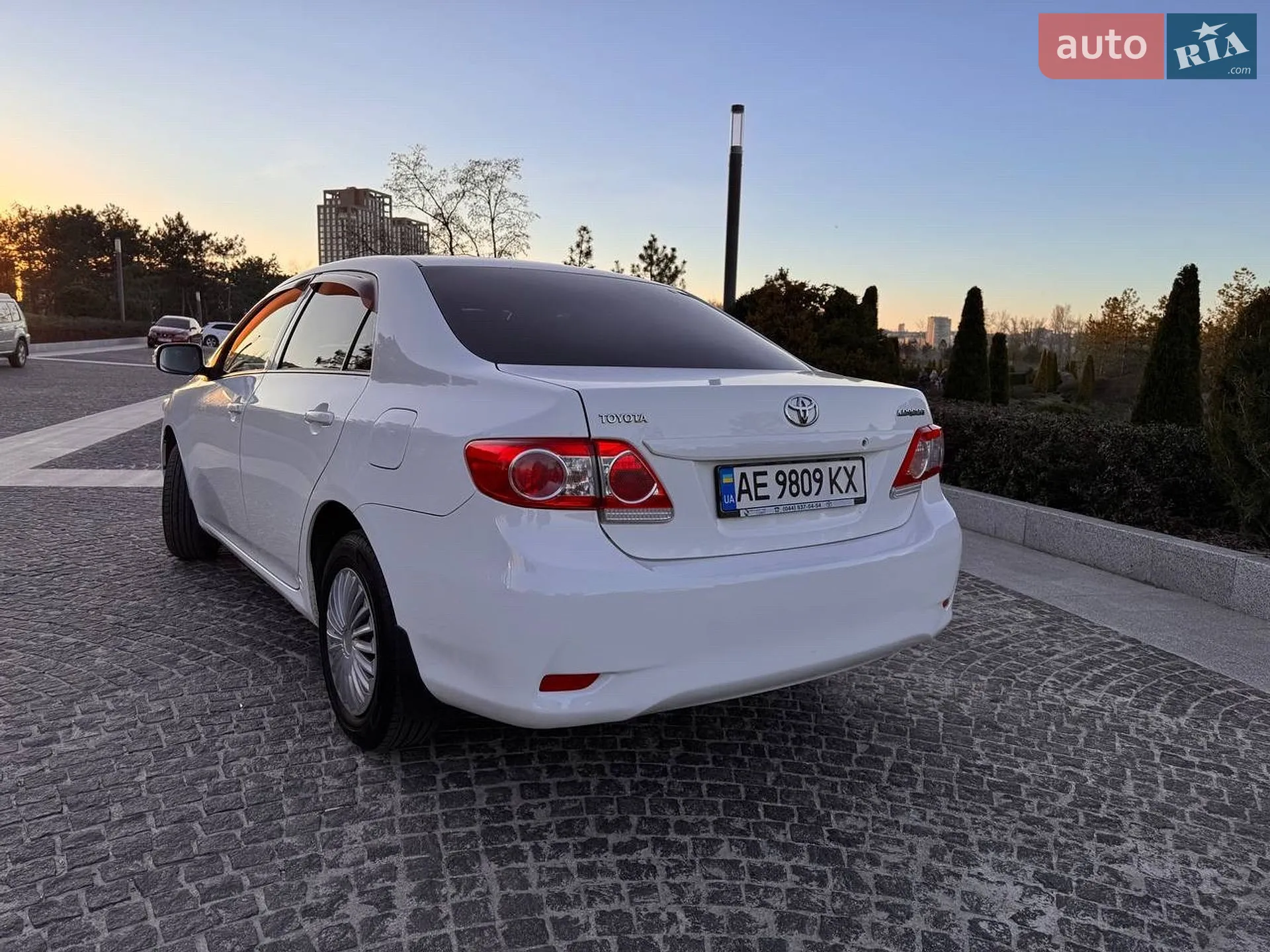 2011 Toyota Corolla - мініатюра 7