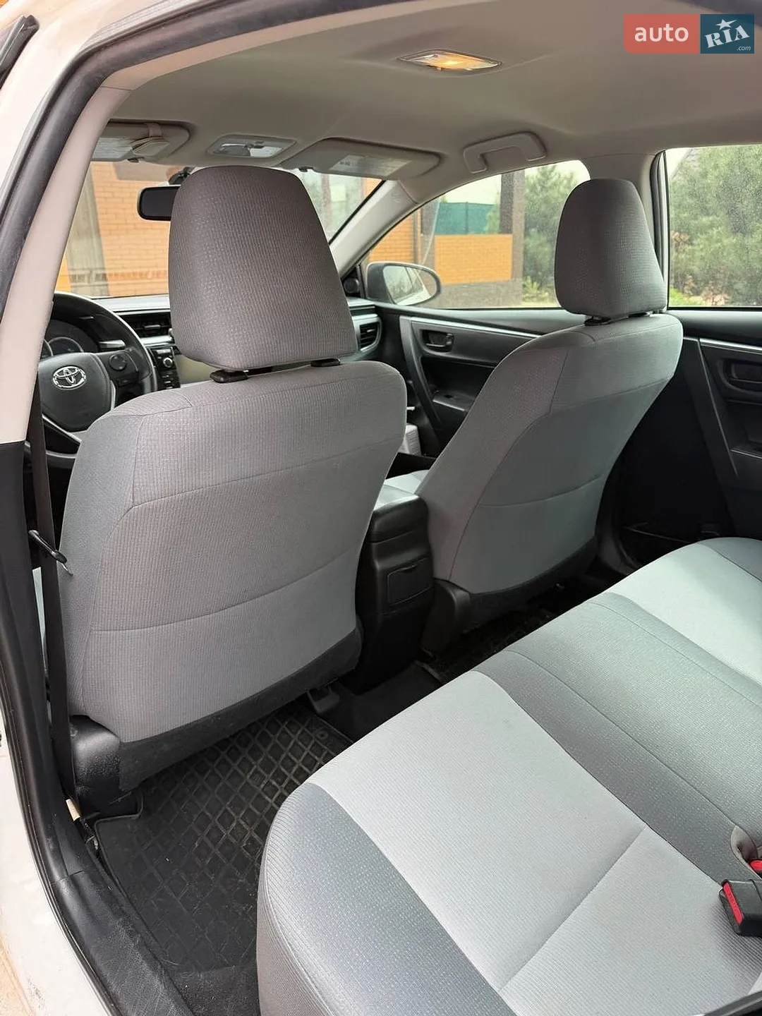 2016 Toyota Corolla - мініатюра 17