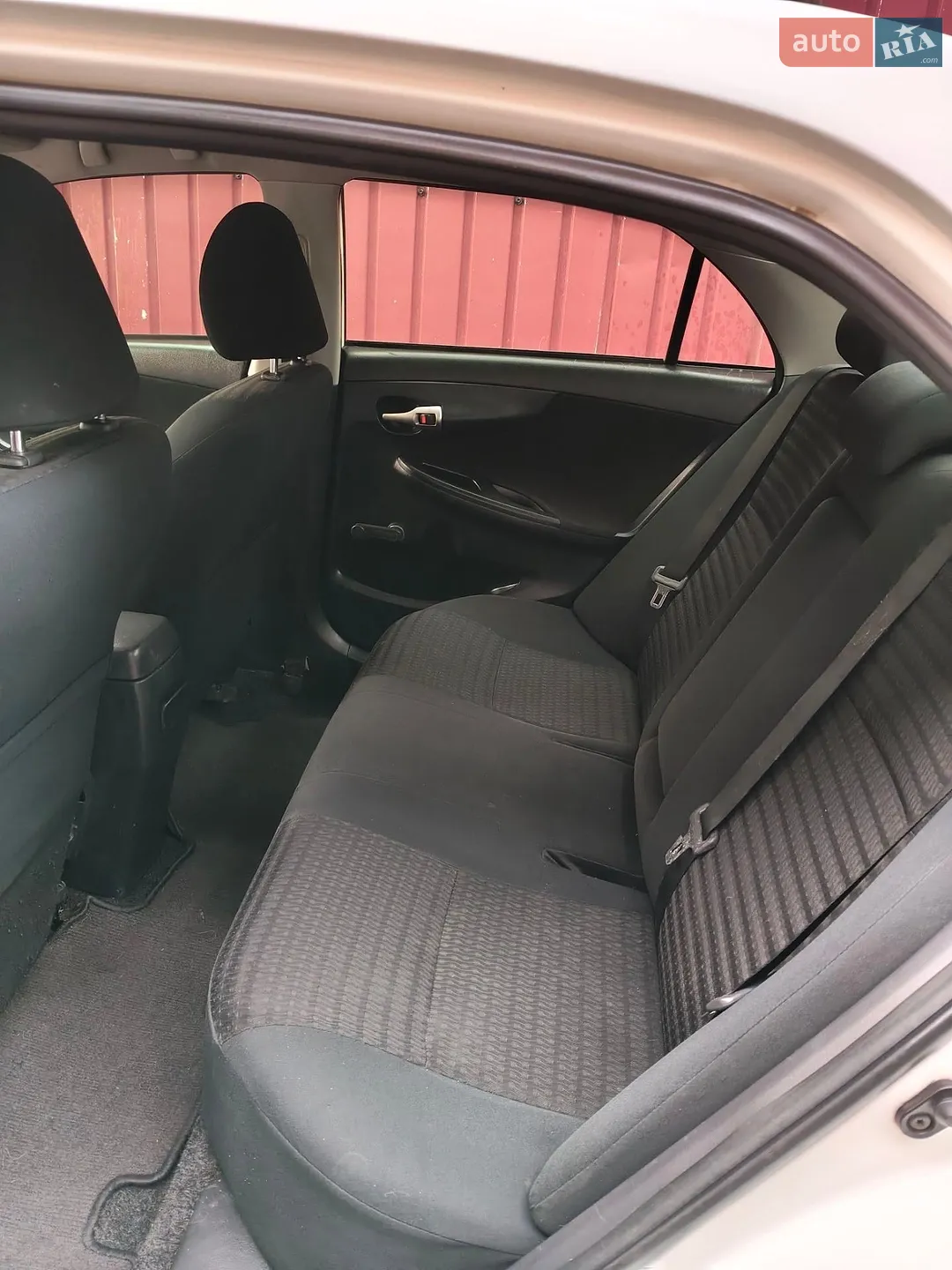 2010 Toyota Corolla - мініатюра 22