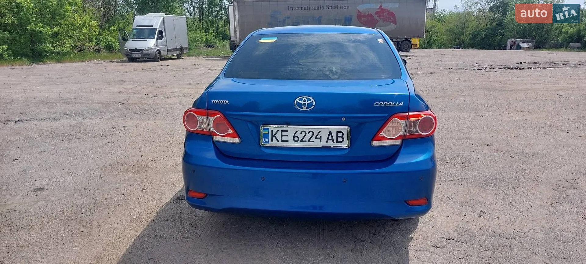 2011 Toyota Corolla - мініатюра 3