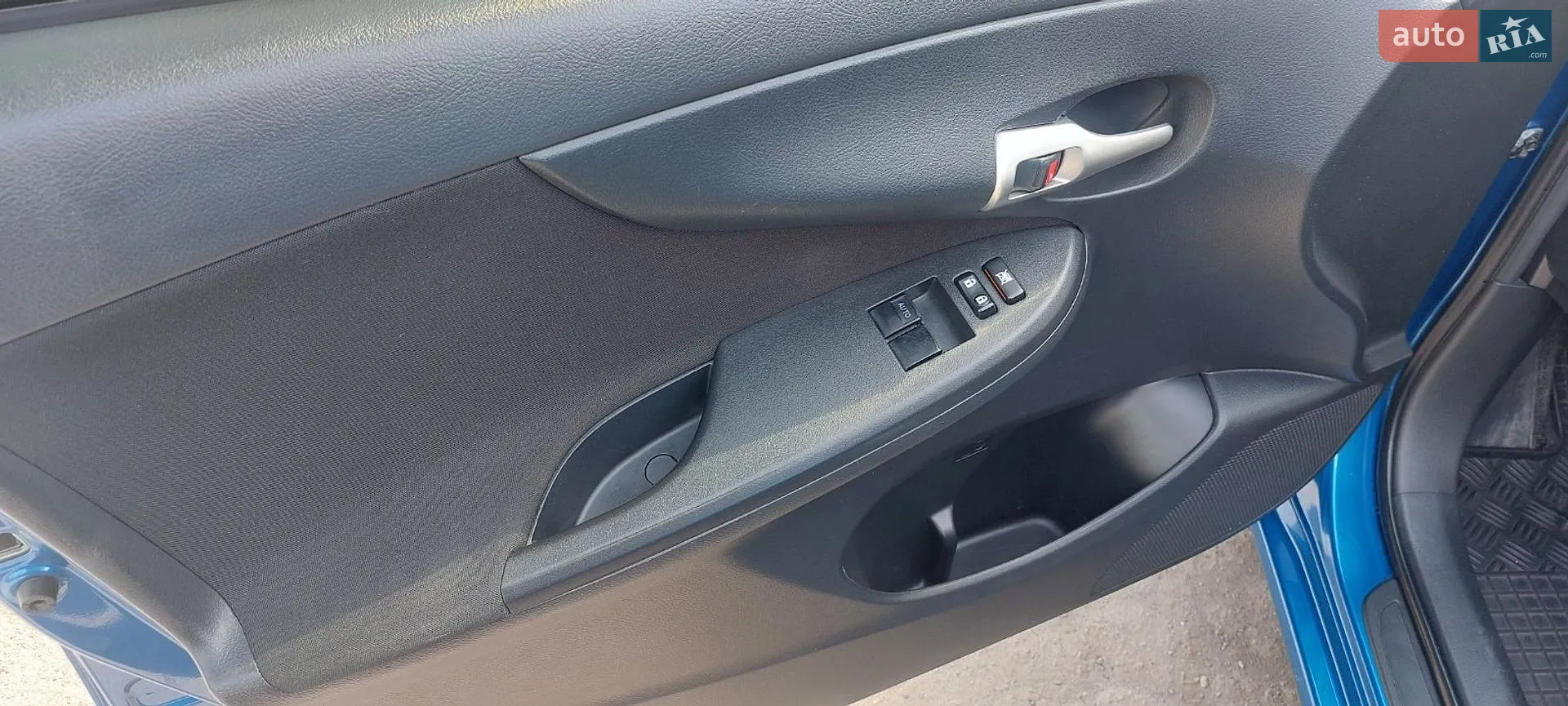 2011 Toyota Corolla - мініатюра 14