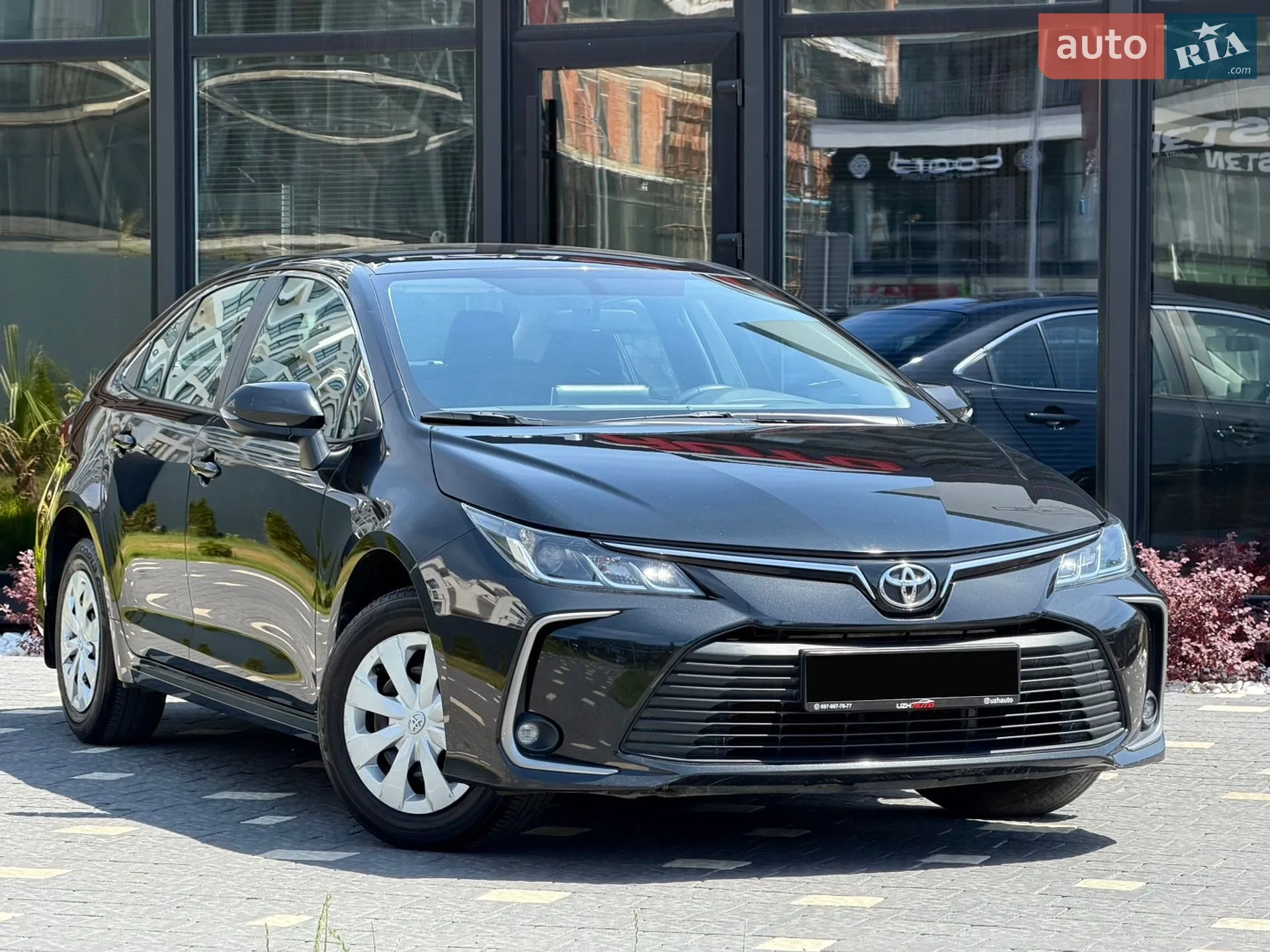 2021 Toyota Corolla - фото 1