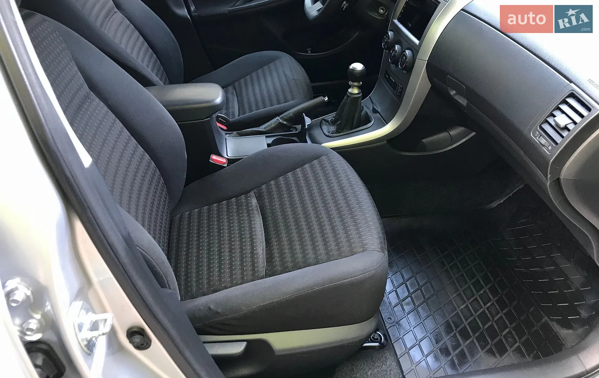 2012 Toyota Corolla - мініатюра 21