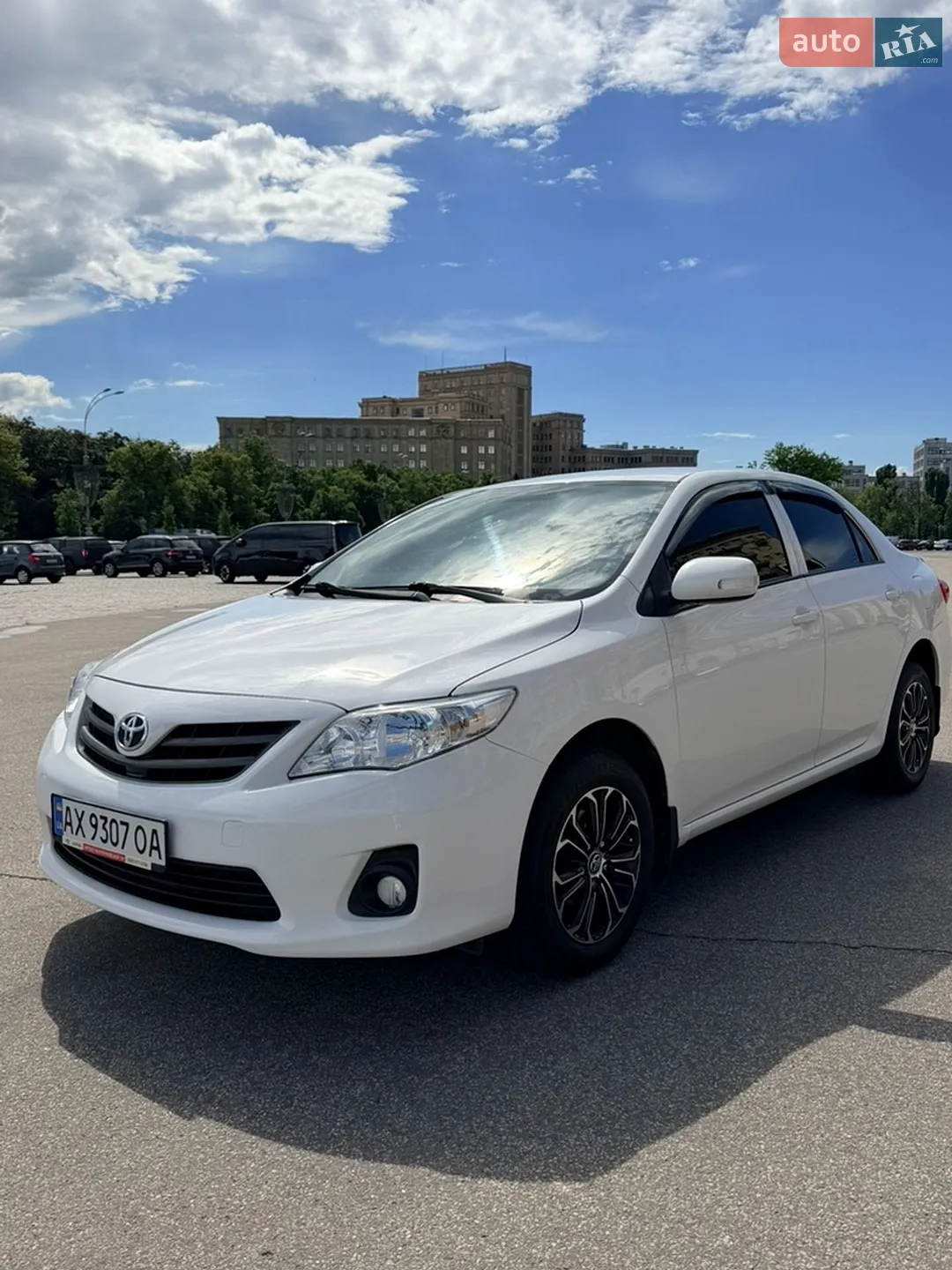 2011 Toyota Corolla - мініатюра 2