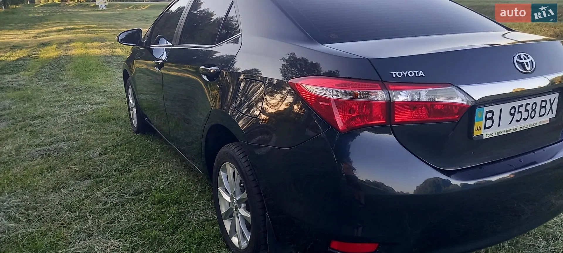 2013 Toyota Corolla - мініатюра 14