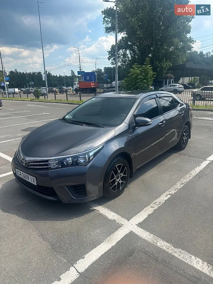 2012 Toyota Corolla - мініатюра 9