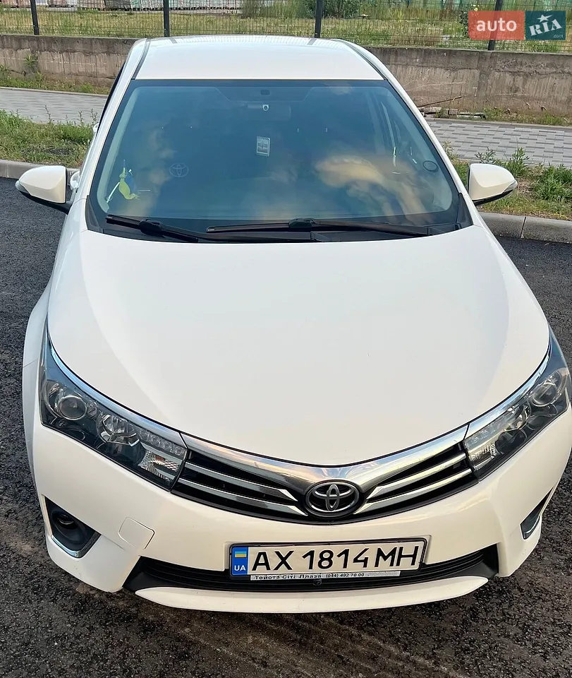 2013 Toyota Corolla - мініатюра 19