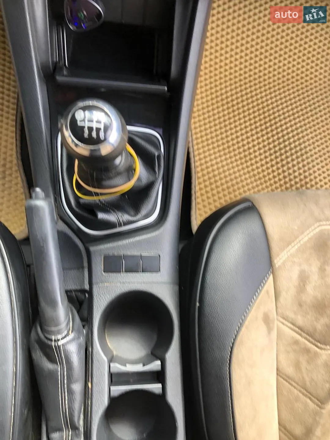 2016 Toyota Corolla - мініатюра 12