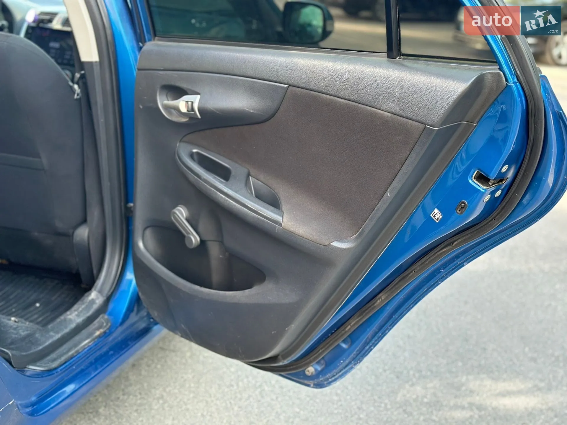 2012 Toyota Corolla - мініатюра 25