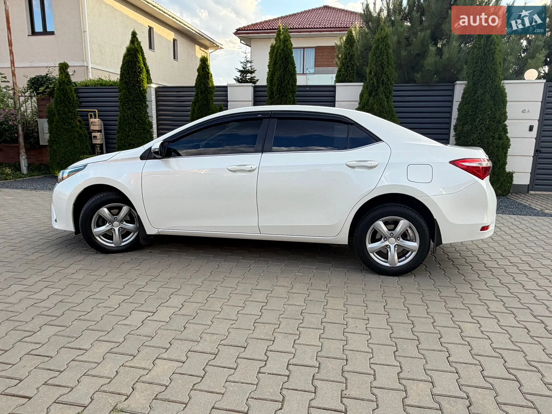 2013 Toyota Corolla - мініатюра 22