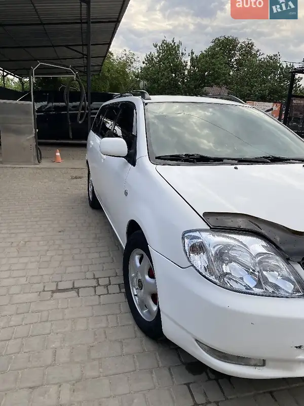 Toyota Corolla 2003