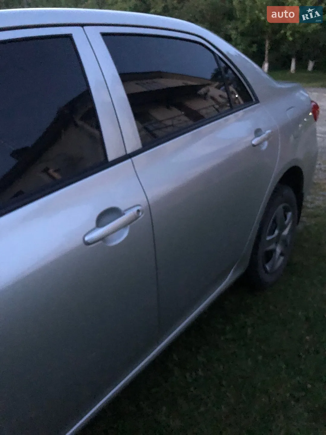2010 Toyota Corolla - мініатюра 4