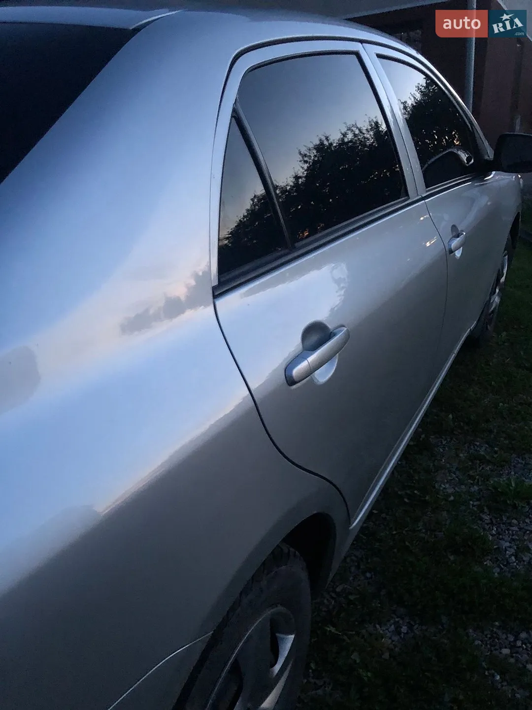 2010 Toyota Corolla - мініатюра 6