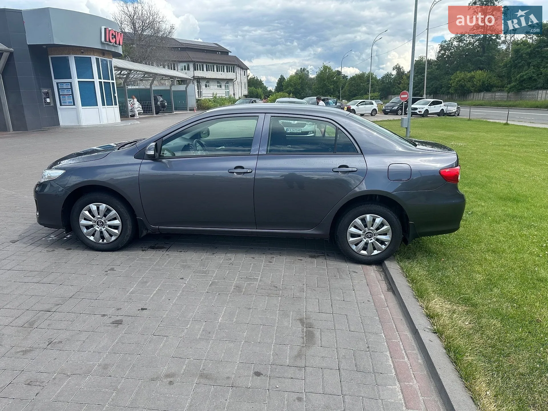2013 Toyota Corolla - мініатюра 3