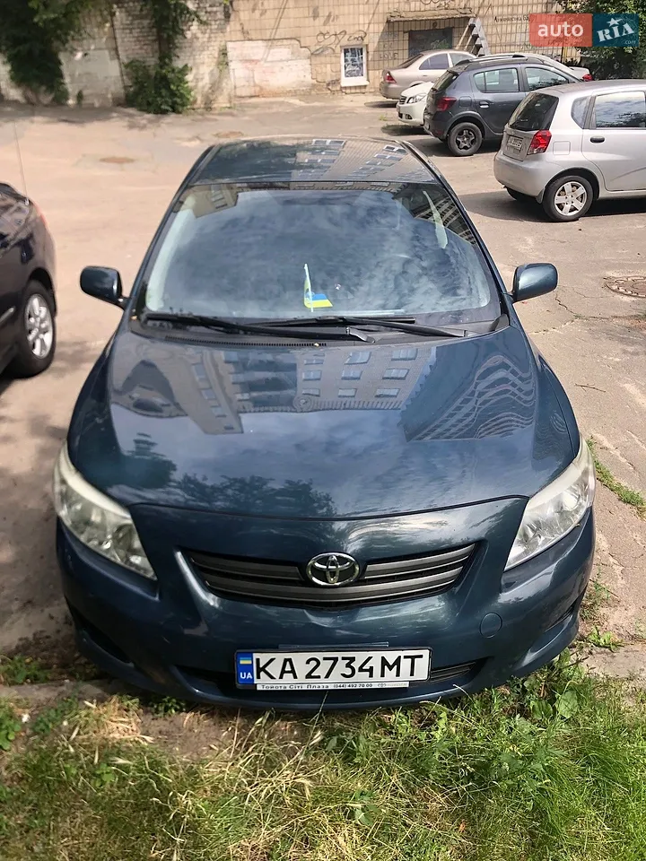 2010 Toyota Corolla - мініатюра 18