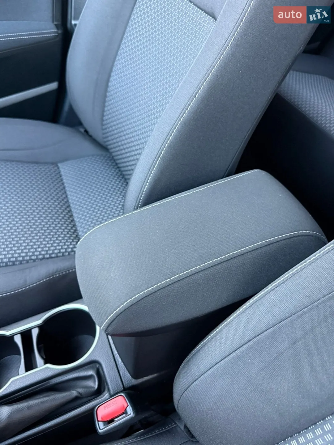 2015 Toyota Corolla - мініатюра 27