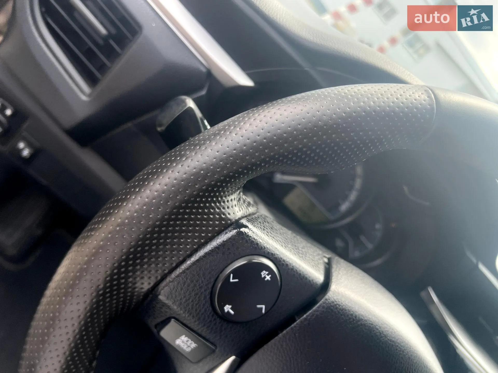 2013 Toyota Corolla - мініатюра 21