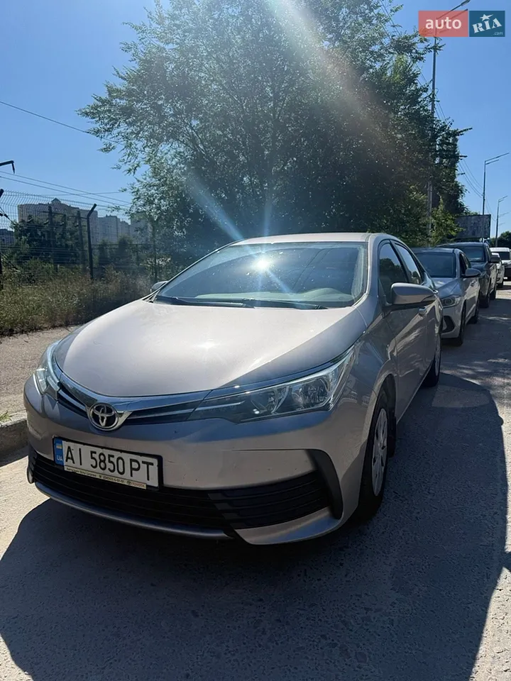 2017 Toyota Corolla - мініатюра 8