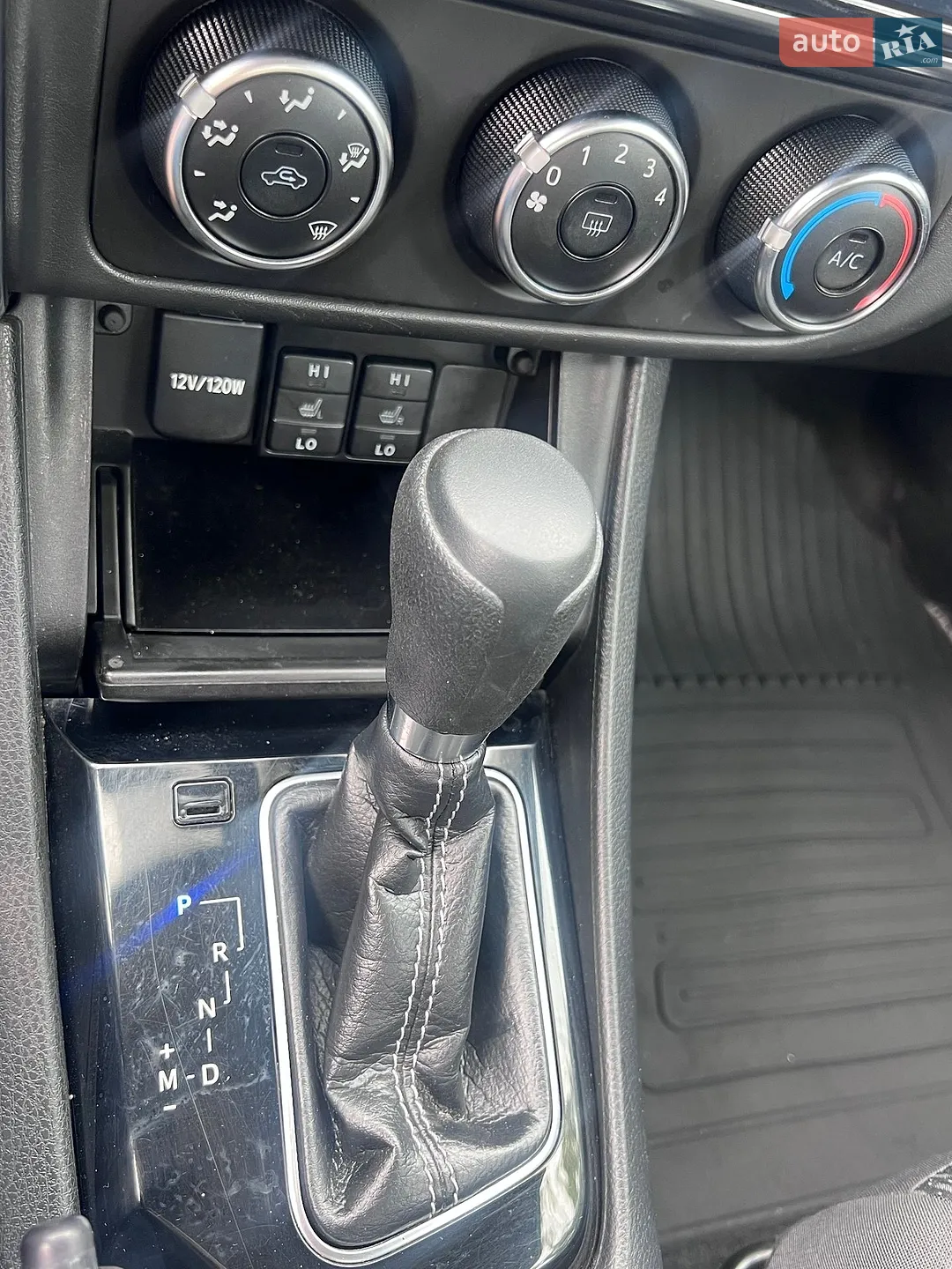 2017 Toyota Corolla - мініатюра 7