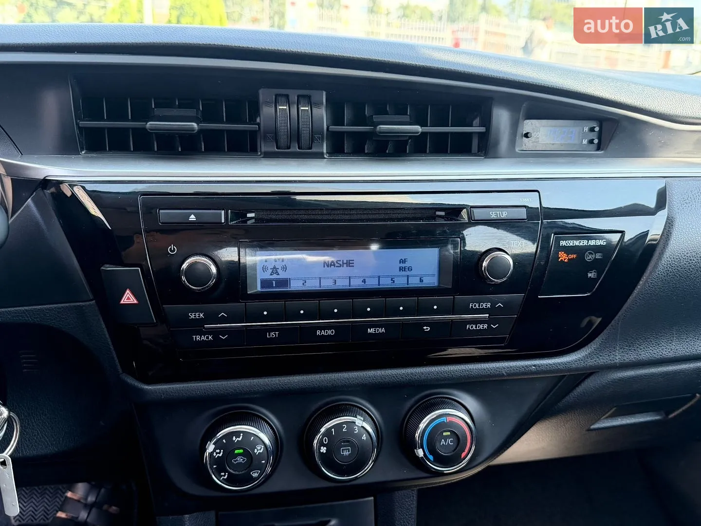2016 Toyota Corolla - мініатюра 30