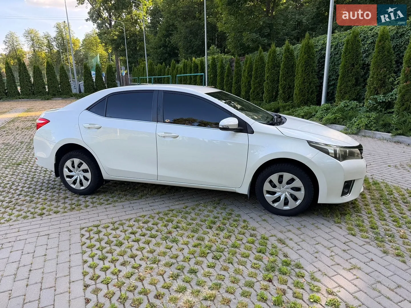 2013 Toyota Corolla - мініатюра 12