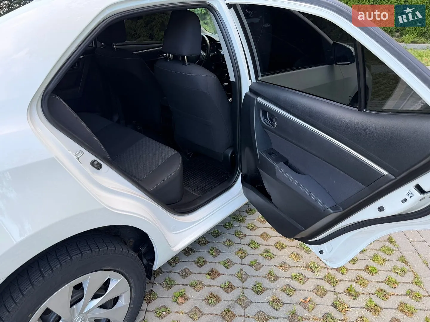 2013 Toyota Corolla - мініатюра 24
