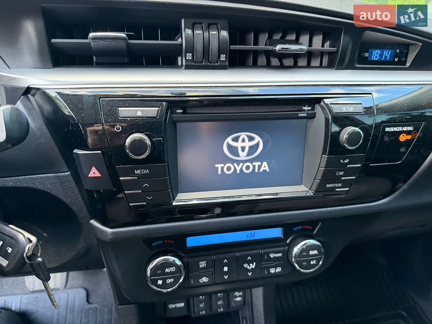 2013 Toyota Corolla - мініатюра 29
