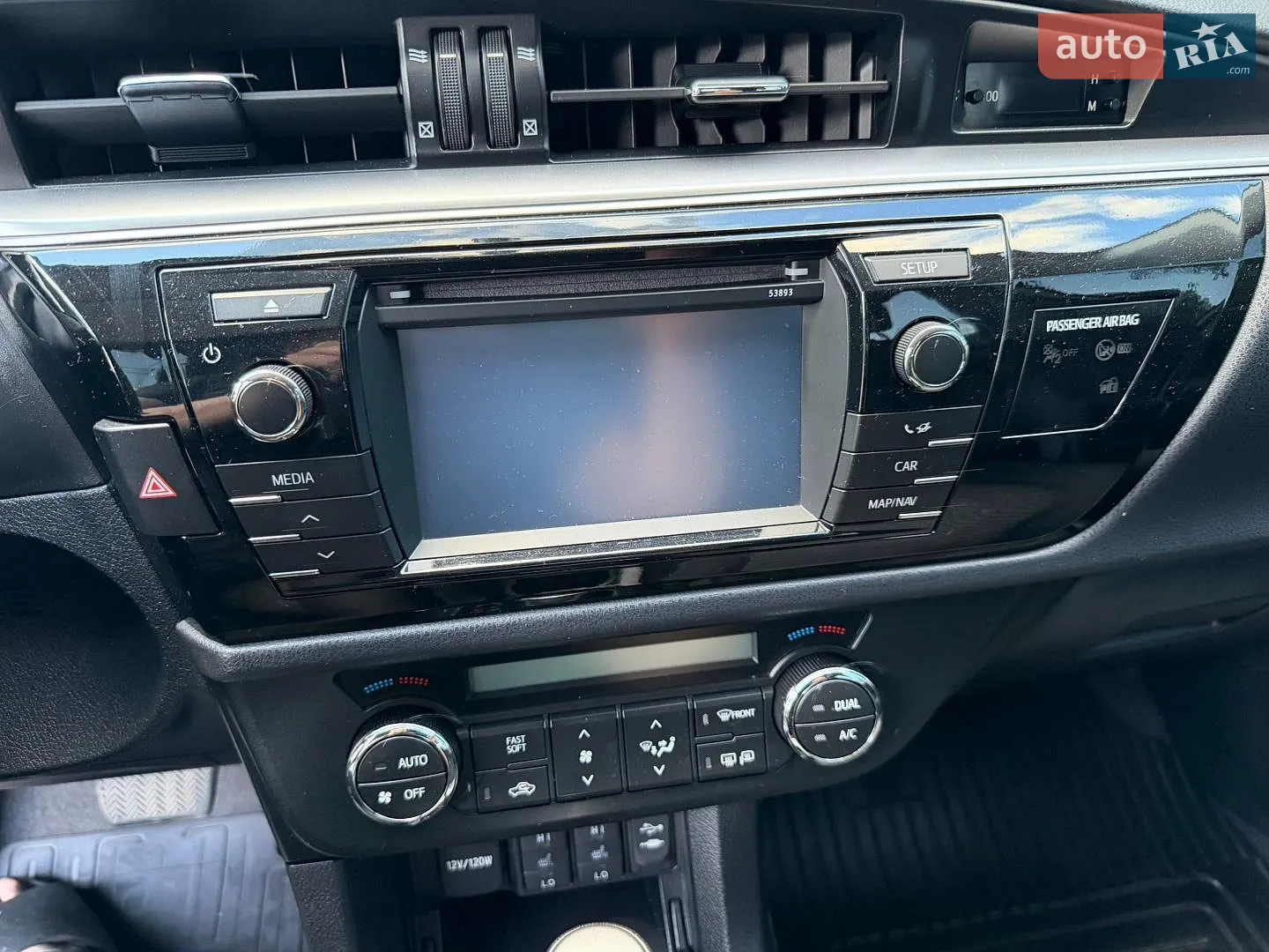 2013 Toyota Corolla - мініатюра 31