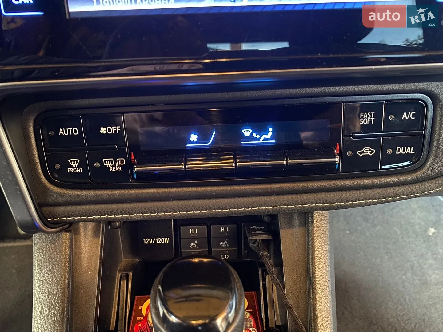 2017 Toyota Corolla - мініатюра 11