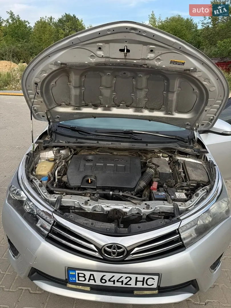 2013 Toyota Corolla - мініатюра 11