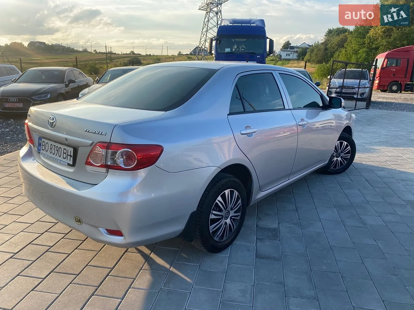 2010 Toyota Corolla - мініатюра 8