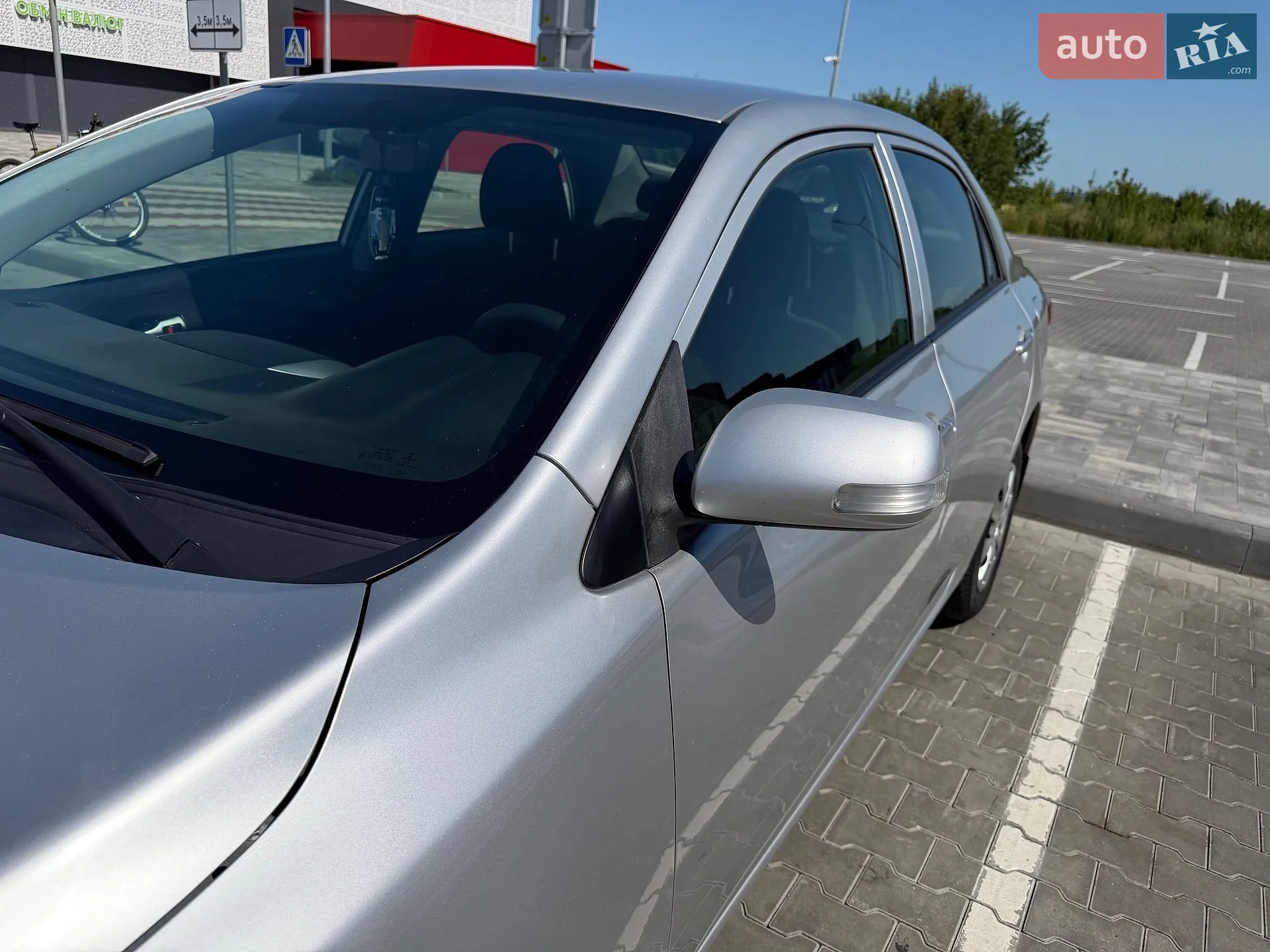 2011 Toyota Corolla - мініатюра 29