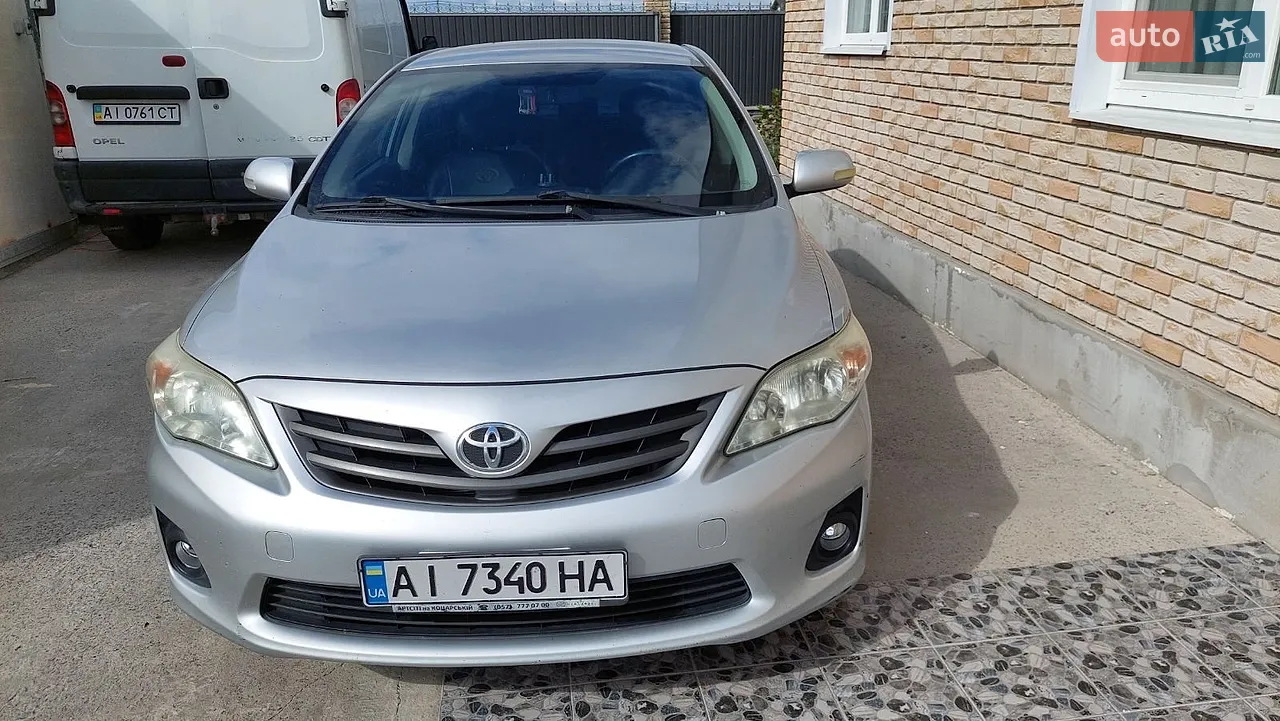 2011 Toyota Corolla - мініатюра 12