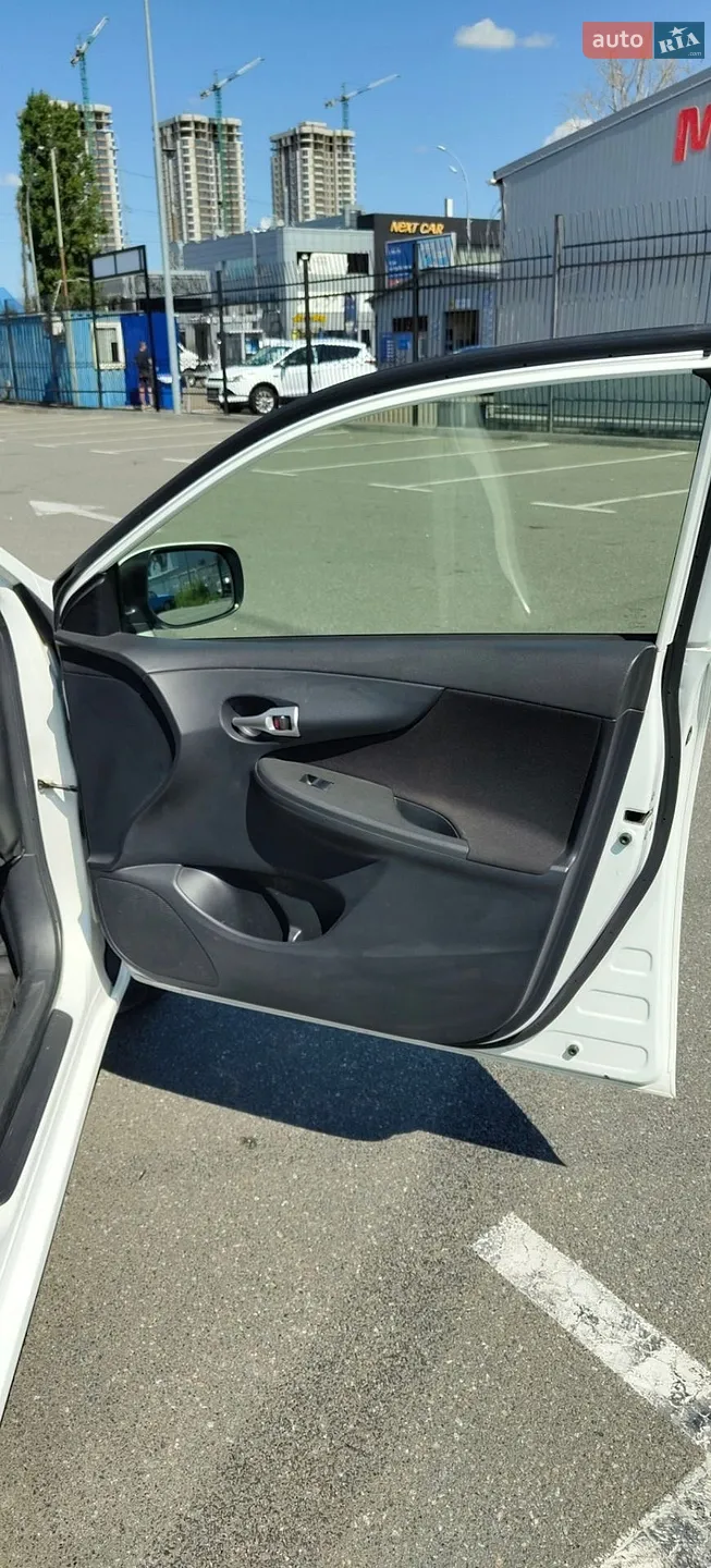 2012 Toyota Corolla - мініатюра 24