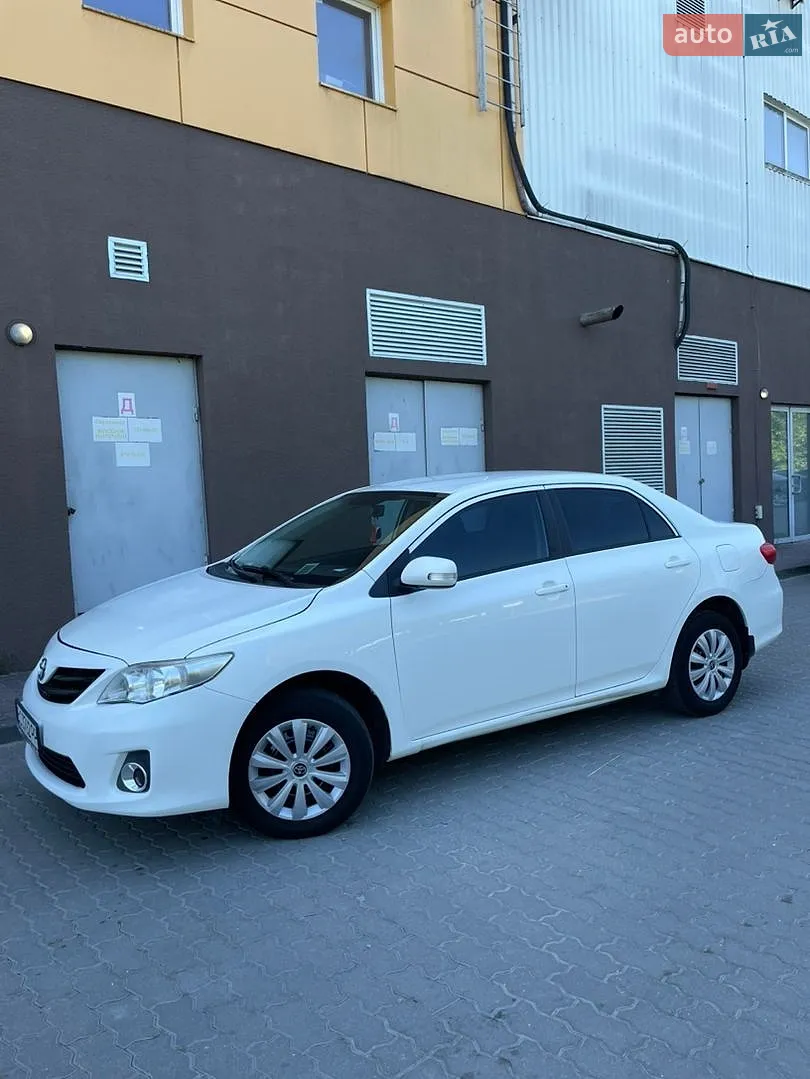 2011 Toyota Corolla - мініатюра 6