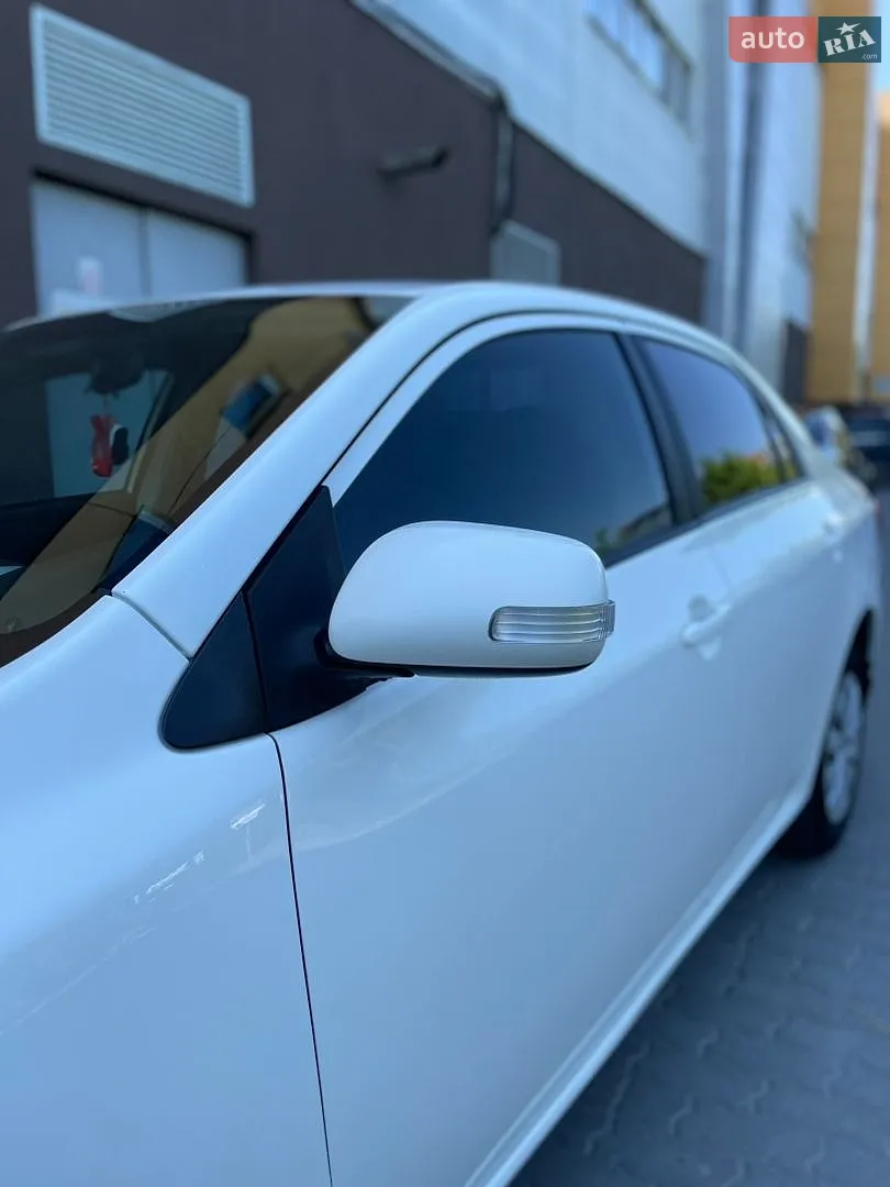 2011 Toyota Corolla - мініатюра 13