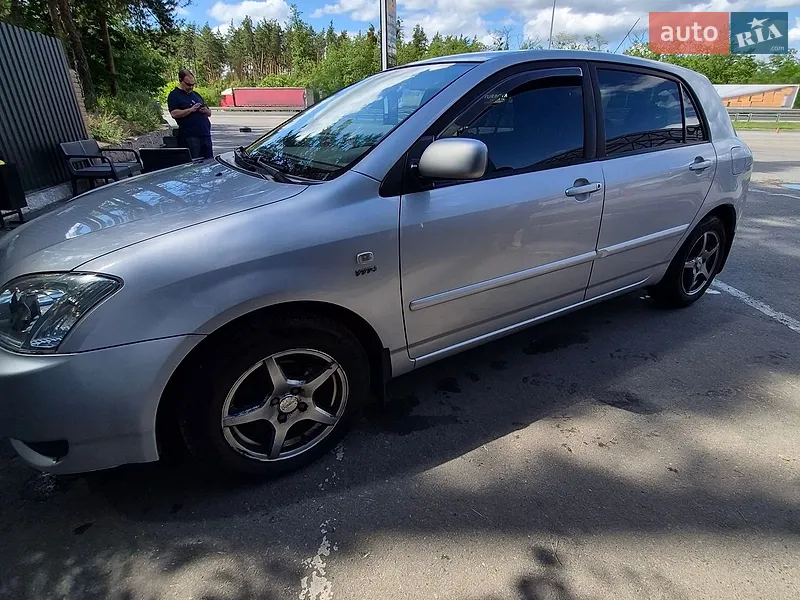 Toyota Corolla 2003