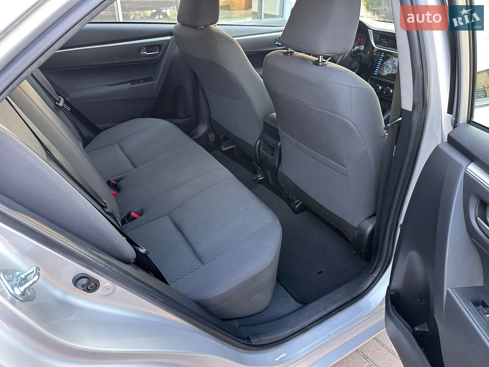 2017 Toyota Corolla - мініатюра 19